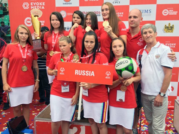 Свердловские футболистки завоевали золото на чемпионате в Индии