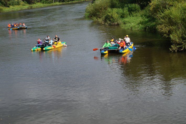 Здоровье от природы: туристы – инвалиды отправились по реке Чусовой
